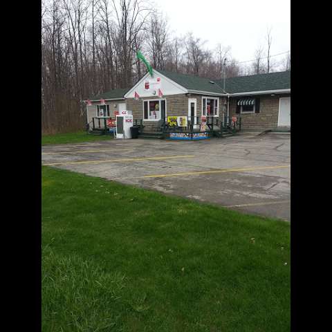 St. Thomas Motel and Variety store